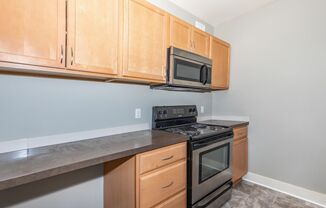 1 bed, 1 bath, 675 sqft, $845, Unit 512