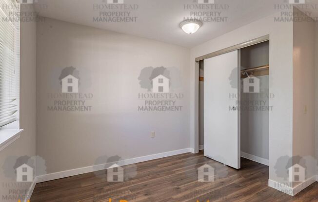 2 beds, 1 bath, 982 sqft, $1,299, Unit VISTA RIDGE