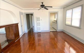 1 bed, 1 bath, $1,700, Unit 470