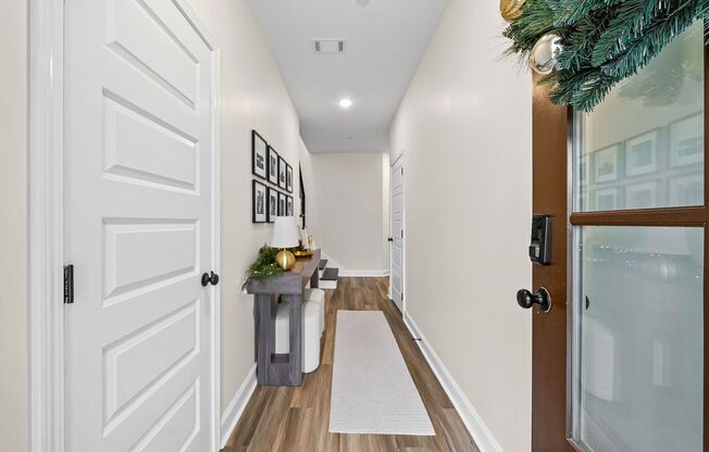 Gorgeous 3 Bedroom Pet Friendly Home For Rent in Pleasant View