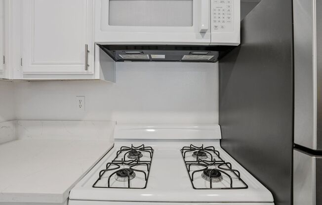 1 bed, 1 bath, 700 sqft, $1,748, Unit 120