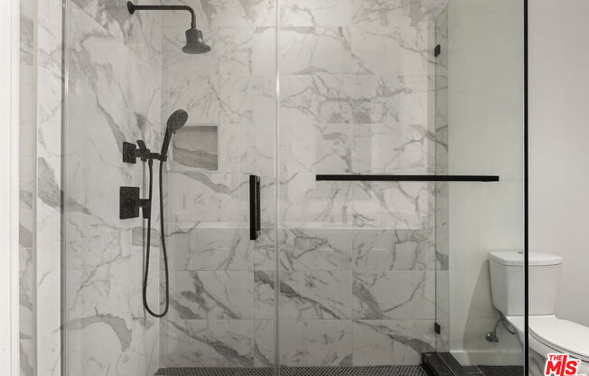 1 bed, 1.5 baths, 1,120 sqft, $4,000, Unit 1103