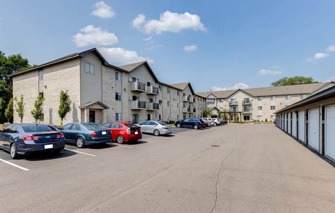 Community Parking | White Pines Apartments | Shakopee MN Apartments For Rent