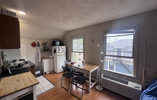 364 Harvard St.