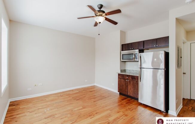 1 bed, 1 bath, 500 sqft, $1,375, Unit 416
