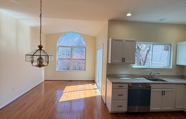 Beautifully Remodeled Randallstown 4bd/3.5ba W/ CAC, W/D, and Updates Galore! Available now
