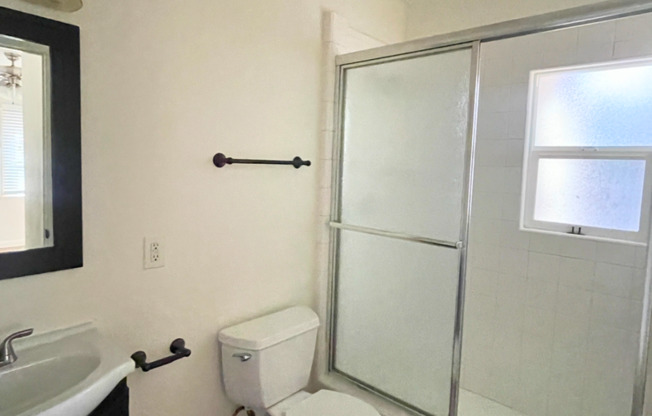 1 bed, 1 bath, $1,695, Unit 7334