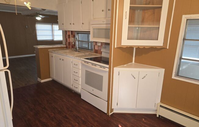 1 bed, 1 bath, $1,250