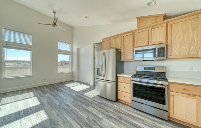 1 bed, 1 bath, 551 sqft, $1,325, Unit B