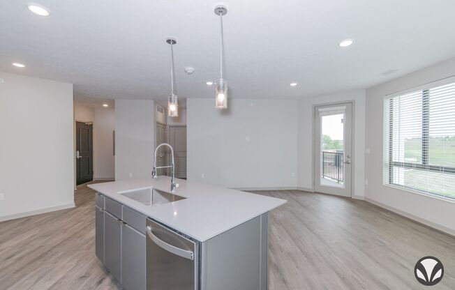 2 beds, 2 baths, 1,190 sqft, $1,765, Unit YH-3031