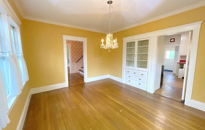 10 BERWICK RD