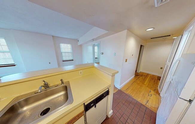 14 John Eliot Sq.