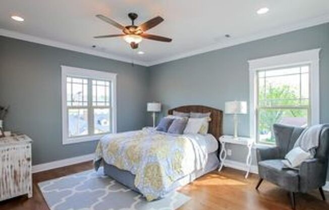 Single Family Semi-Detached 4 Story Townhome