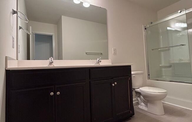 Beautiful 3-Bed, 2.5 Bath Home with Open Floorplan & Modern Upgrades