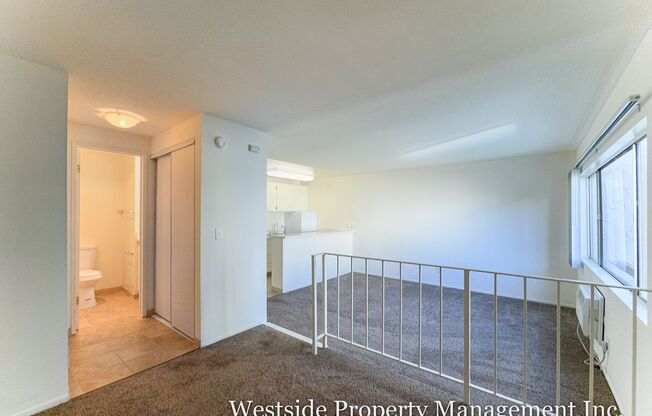 Studio, 1 bath, 267 sqft, $1,725, Unit 208