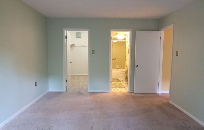 2 beds, 2 baths, $1,450, Unit Unit 405W