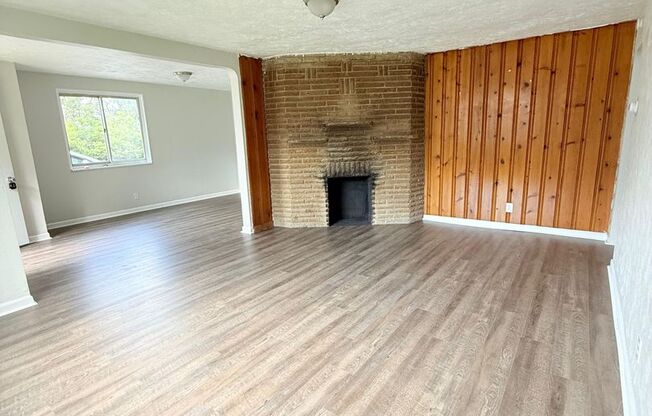 Spacious 3BD/1BA Single Family Home in Penn Hills