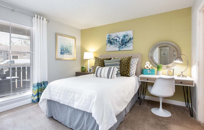 Tampa Pet Friendly Apartments at Arbour Ponds Aspen comfortable bedroom2x2 950 sq ft