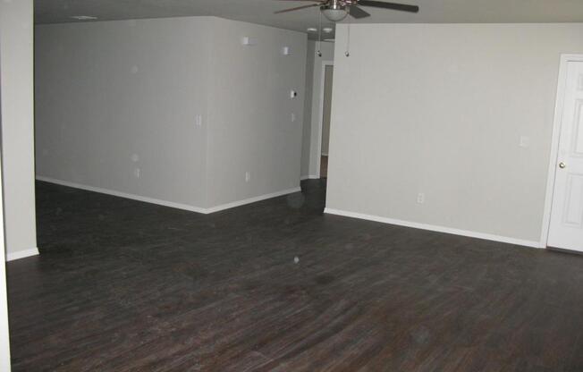 11719 SURREY HLS BLVD