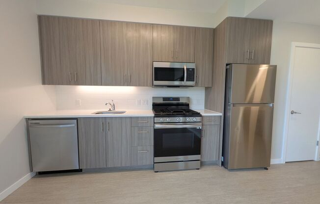 Division 31 Apartments