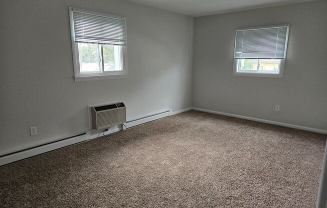 2 beds, 1 bath, 780 sqft, $1,625, Unit D06