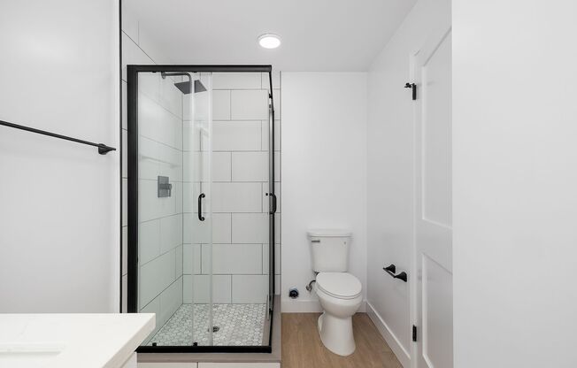 2 beds, 2 baths, 895 sqft, $2,698, Unit 100