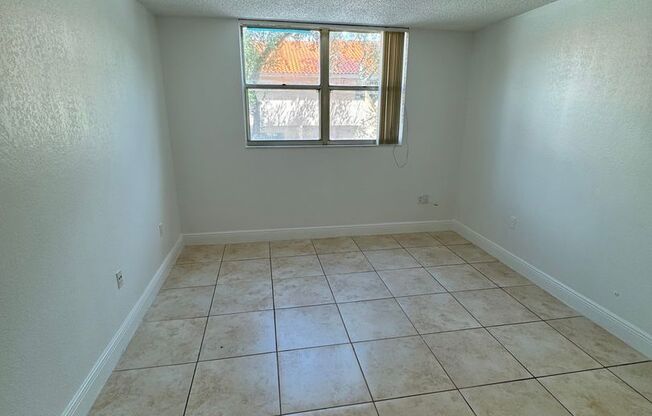 1 bed, 1 bath, 673 sqft, $1,550, Unit 116