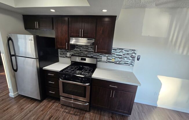 1 bed, 1 bath, 650 sqft, $2,098, Unit 301