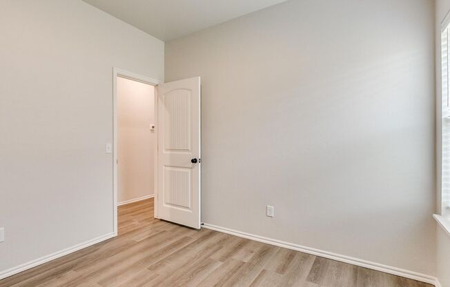 3 beds, 2 baths, 1,200 sqft, $1,545, Unit A - 10539 Lawson Place Rd