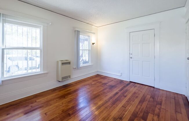 24th Street Apartments