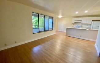 2 beds, 2 baths, 900 sqft, $2,795, Unit 207