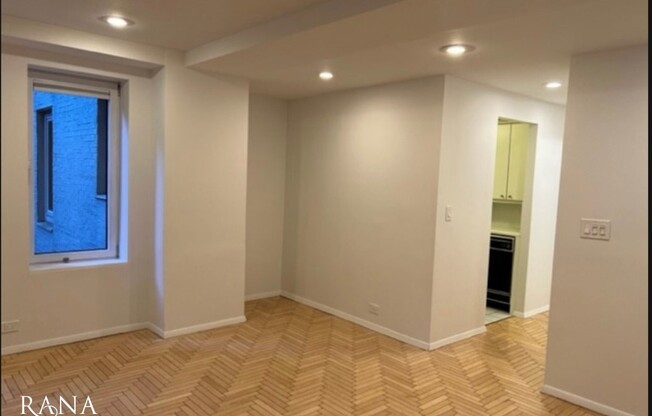 Studio, 1 bath, 405 sqft, $2,950, Unit 15E