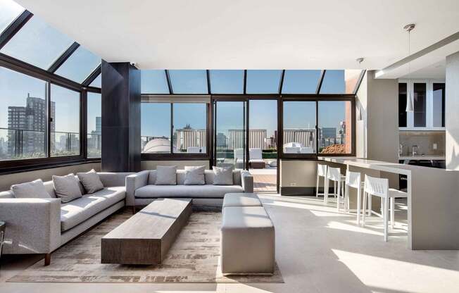 1 bed, 1 bath, 650 sqft, $5,700, Unit 25D