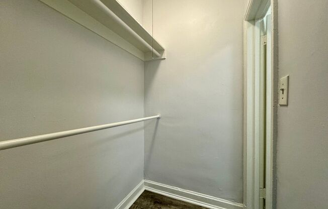 Studio, 1 bath, 400 sqft, $1,450, Unit 211