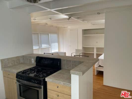 516 1/4 N SAN VICENTE BLVD