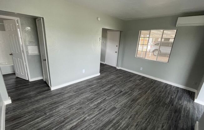 2 beds, 1 bath, $1,199, Unit Forg2116A