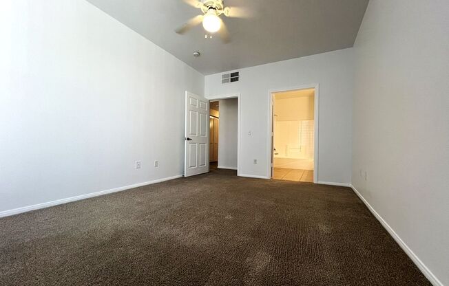 3 beds, 2 baths, $1,675, Unit # 1081
