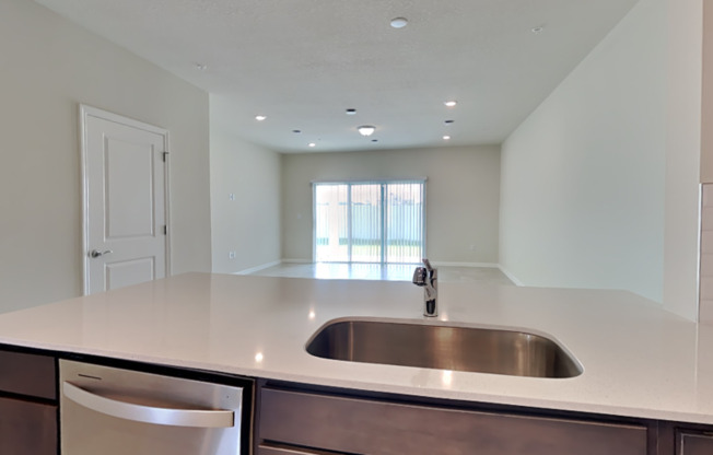 3109 EMERALD ACRES LN