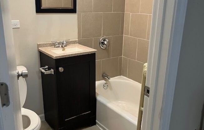 1 bed, 1 bath, 500 sqft, $1,325, Unit 104