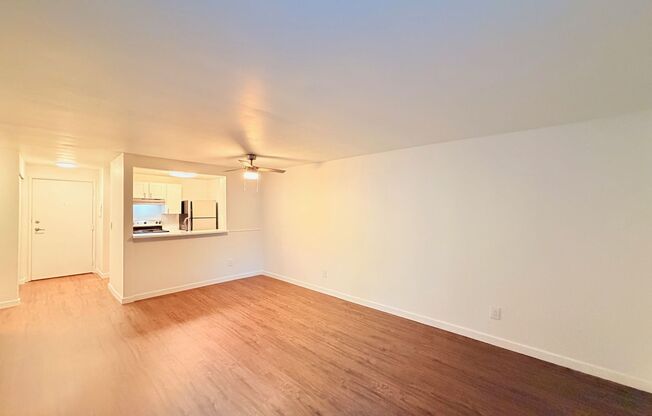 1 bed, 1 bath, 700 sqft, $1,725, Unit 128