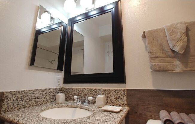 2 beds, 2 baths, 950 sqft, $2,750, Unit 106