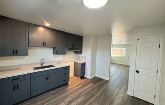 2 beds, 1 bath, 760 sqft, $2,650, Unit 07U