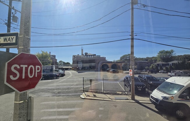 2 beds, 1 bath, 1,300 sqft, $2,700, Unit 1