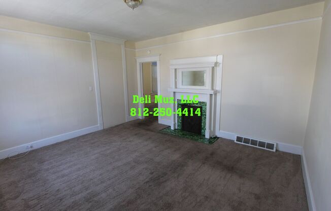 3 beds, 1 bath, $770