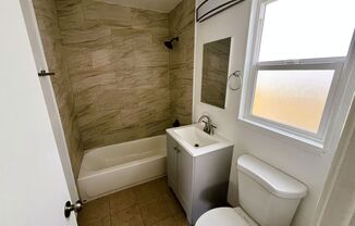 1 bed, 1 bath, 520 sqft, $1,466, Unit 2827 67th Ave