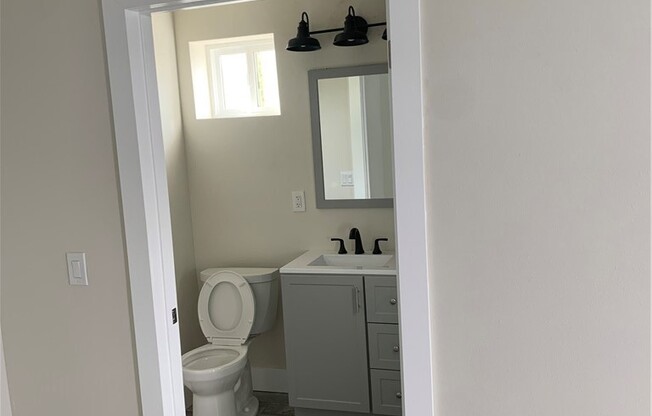 Studio, 1 bath, 392 sqft, $2,000