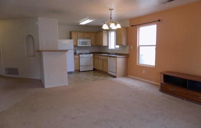 3 beds, 2 baths, $1,900