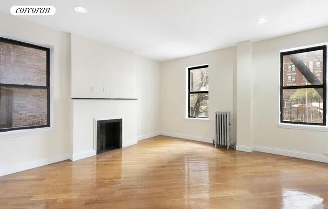 530 W 123 ST