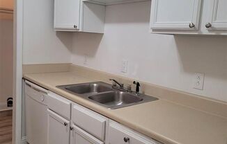 1 bed, 1 bath, 762 sqft, $810, Unit C-326