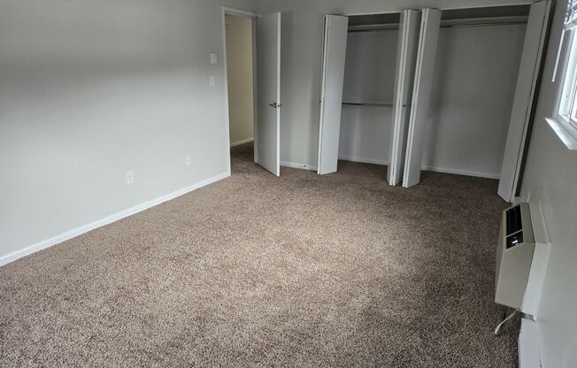 2 beds, 1 bath, 780 sqft, $1,625, Unit D06